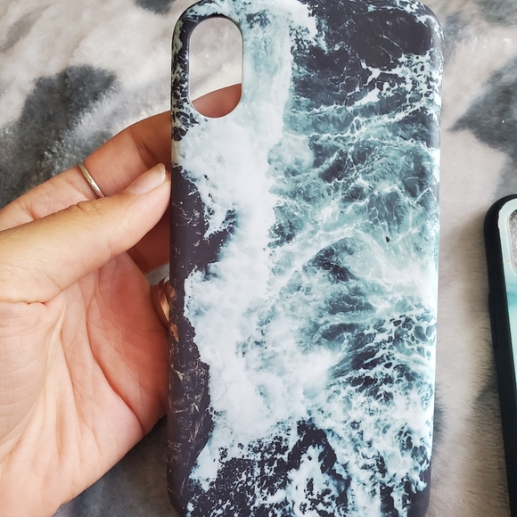IPhone X case bundle - Picture 3 of 4